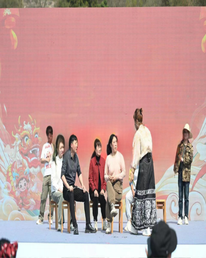 浙江省武义县茭道镇：千树万树樱花开  反邪教宣传迎客来392.png